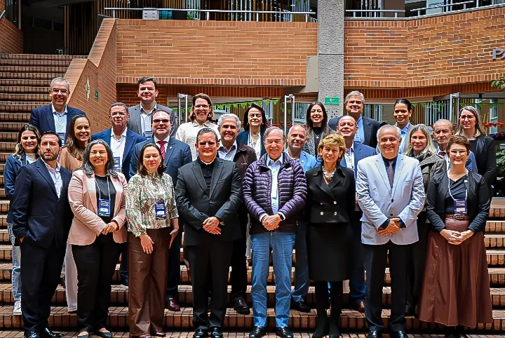 foto invitados semesp en UNIMINUTO