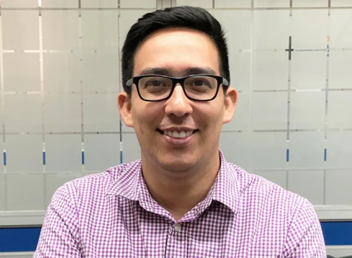 Oscar Rodríguez, profesor del Programa de Licenciaturas, CR. Bucaramanga