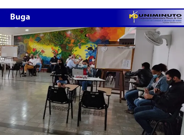 Grupo de estudiantes en proceso de levantamiento de la Política Publica Rural en Buga