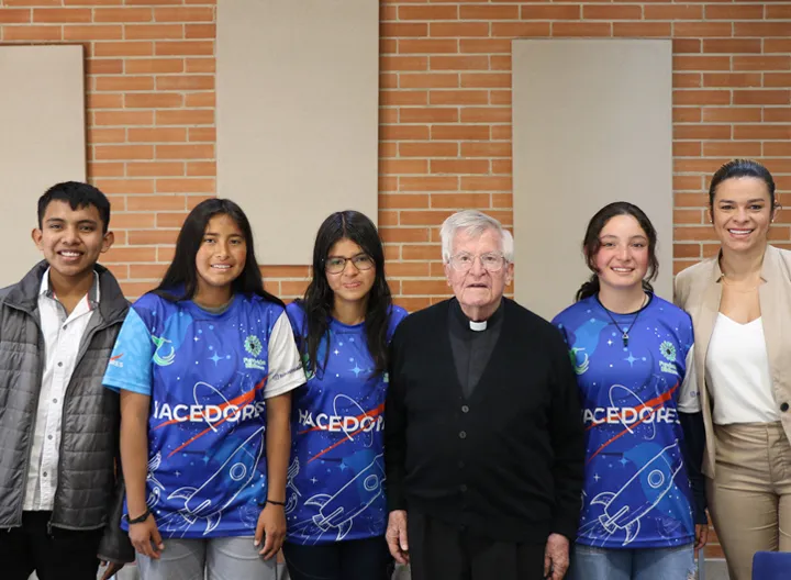 Padre Diego Jaramillo, cjm. y organizaciones del grupo Amén 