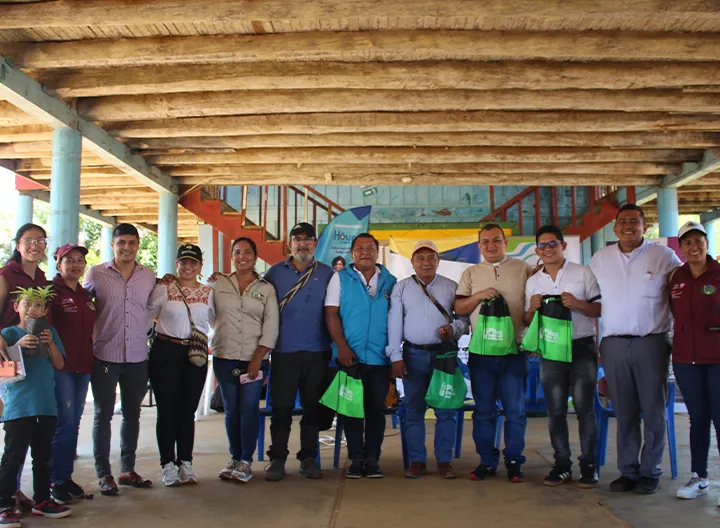 Participantes del conversatorio 