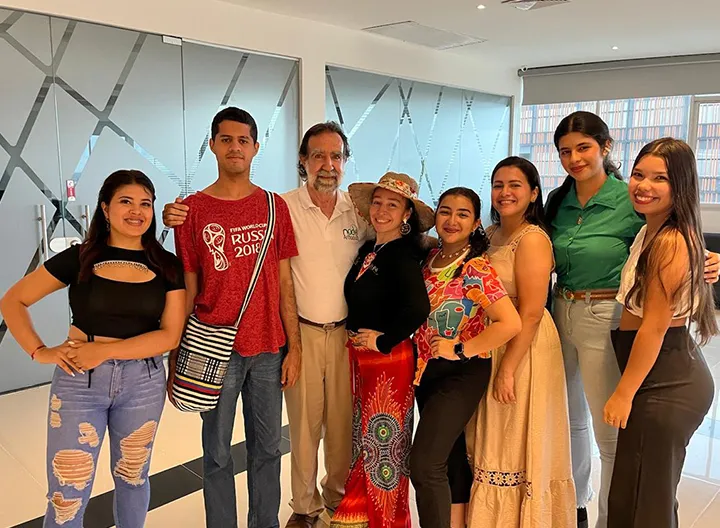 Estudiantes investigadores de UNIMINUTO en el encuentro nacional de RedColsi.