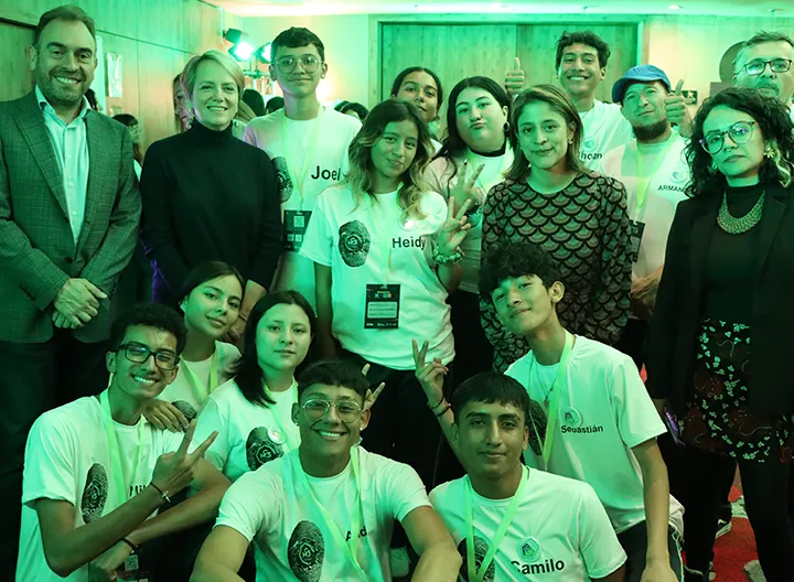 Olimpiadas STEM 2024: una estrategia que generó conciencia ambiental en los estudiantes bogotanos