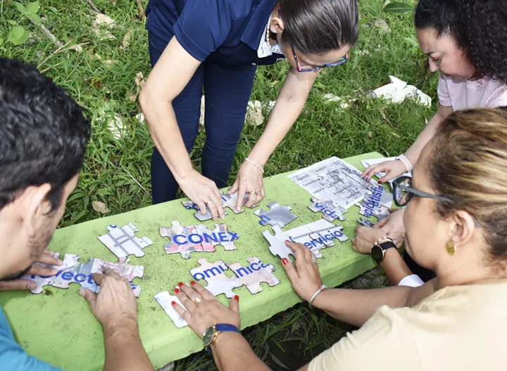 Coordinadores de los diferentes programas académicos durante las actividades lúdicas.