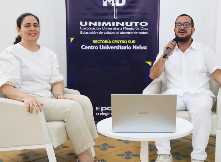 Estudiantes en salas de sistemas o desde casa se conectaron con la Semana de la Innovación Responsable