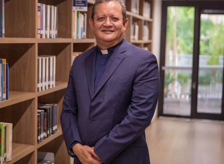 Columna del rector general de UNIMINUTO padre Harold Castilla en La República.