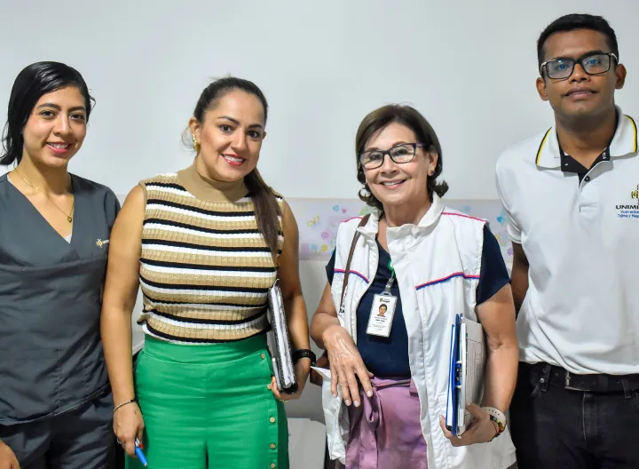 Paula Llanos, enfermera de la Rectoría Centro Sur, Angélica Moncaleano, directora del CU Ibagué, Dra. Martha Nieto de la Secretaría de Salud Municipal de Ibagué y Cristian Peña, profesional de Gestión Humana. 4