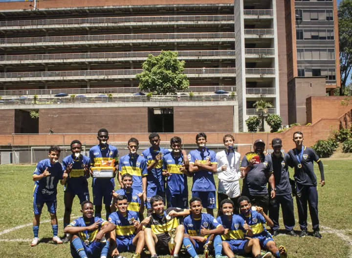 Jugadores de Boca celebrando el triunfo 