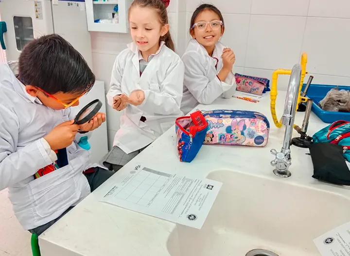 Se realizarán las Olimpiadas STEM Minuto de Dios: una celebración de 70 años de historia, con mirada al futuro 