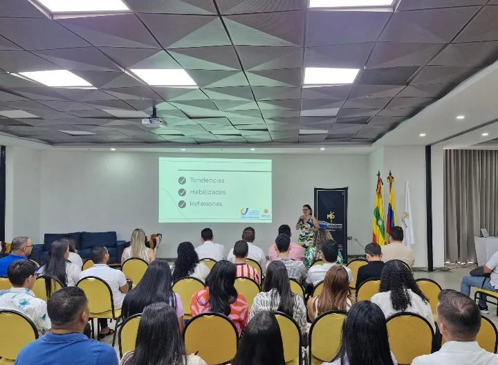A la pasada pasantía en Rectoría Caribe, asistió la estudiante Brigitte Faisury Macías, estudiante de Administración Financiera.3