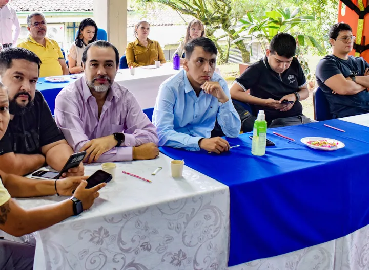 Docentes UNIMINUTO en inducción