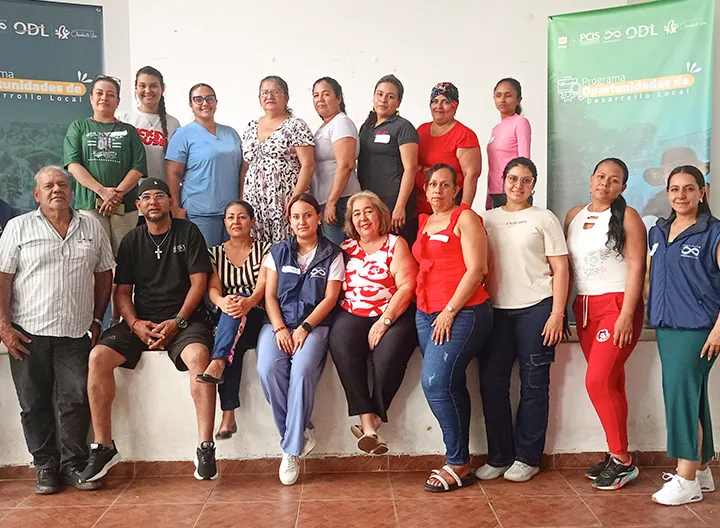 Emprendedores locales participan en el tercer módulo de Puerto López (Meta). 