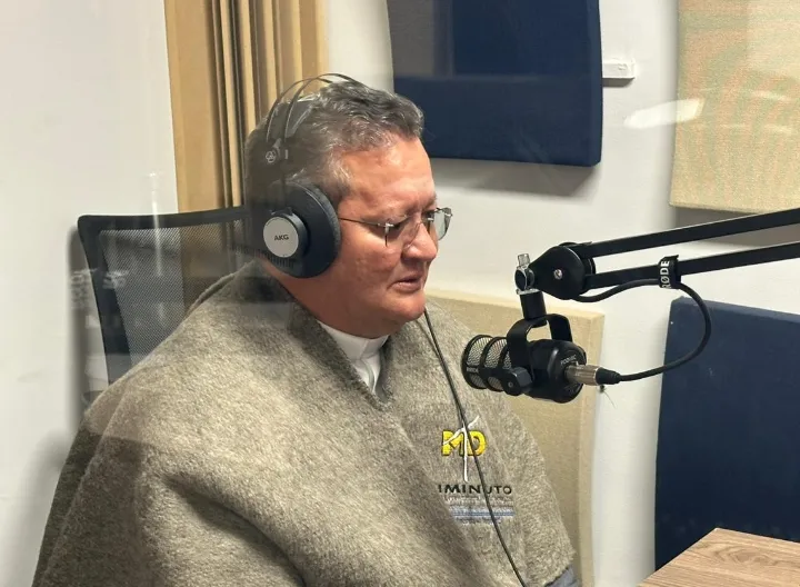 rector general en uniminuto radio