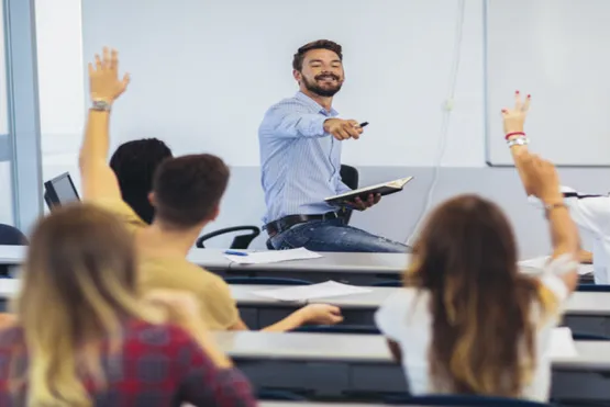 La Facultad de Educación Virtual y a Distancia ofrece dos nuevas licenciaturas
