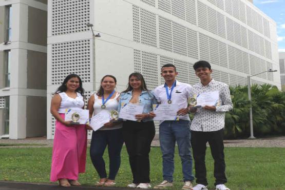 Estudiantes Ganadores