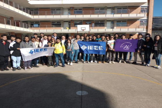 Grupo de asistentes al Encuentro Zona Centro Red IEEE