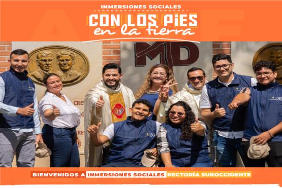 Estudiantes participantes del programa Inmersiones Sociales "Con los Pies en la Tierra"