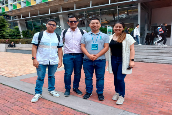 Docentes y estudiante de UNIMINUTO Suroccidente en las instalaciones de la Universidad EAN.