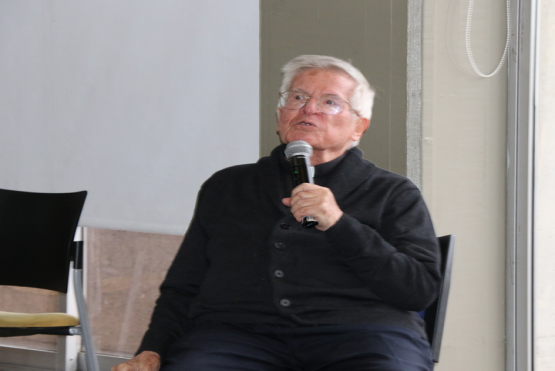 Padre Diego Jaramillo Cuartas, cjm dialogando en el primer encuentro de la Red de Escuelas Ecológicas Minuto de Dios. 