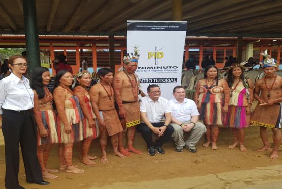 rector general de UNIMINUTO y comunidad de la Amazonía