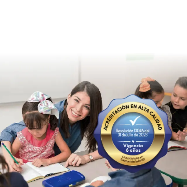 profesora con niños